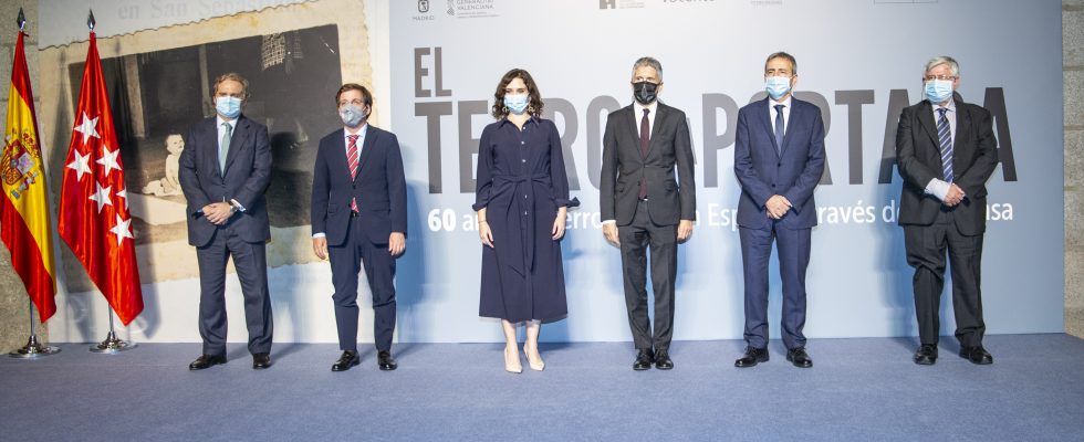 Inaugurada En Madrid La Exposición “El Terror A Portada”