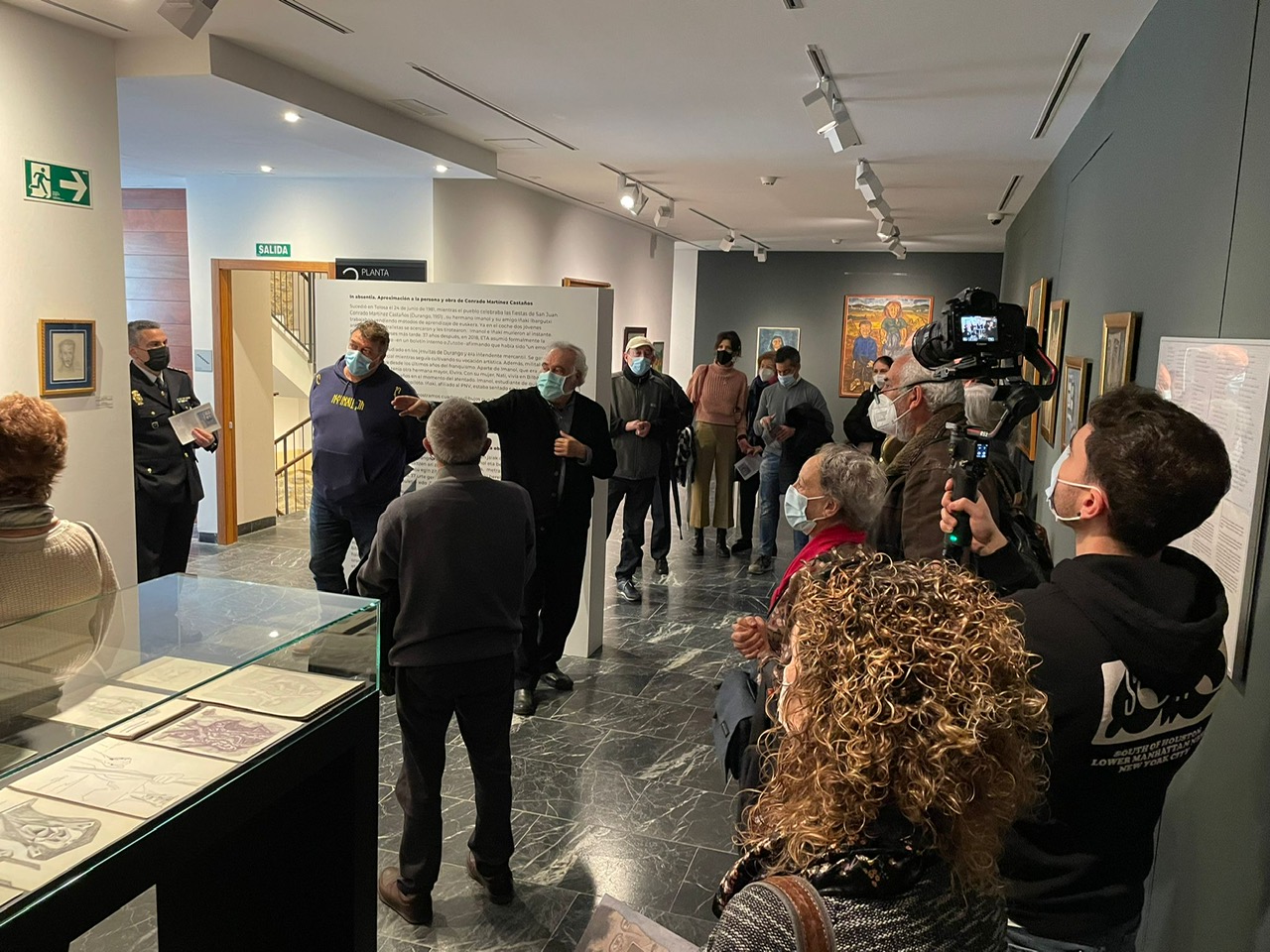Inaugurada La Exposición Pictórica “In Absentia”, Legado De Conrado Martínez, Víctima De ETA