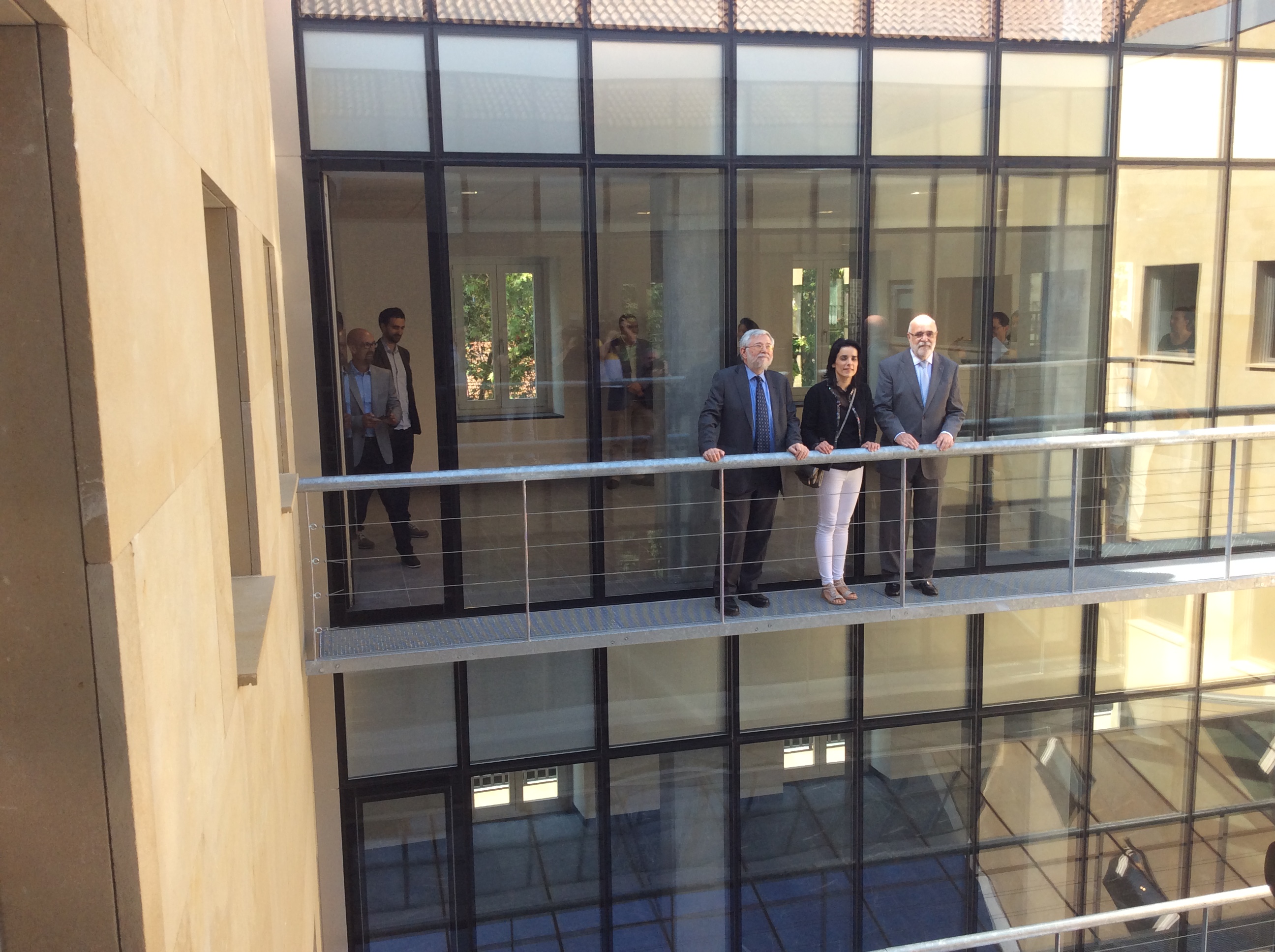 Visita Al Memorial Del Nuevo Delegado Del Gobierno En Euskadi