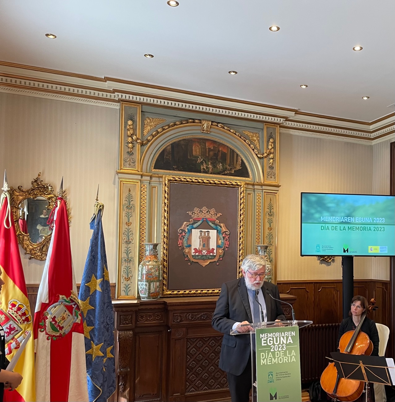 El Memorial Celebra El Día De La Memoria 2023 En El Ayuntamiento De Vitoria-Gasteiz