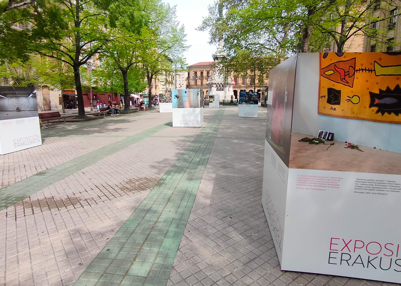 La Exposición “En Amoroso Recuerdo De Lo Que Se Ha Perdido” Hasta El 5 De Mayo En Pamplona