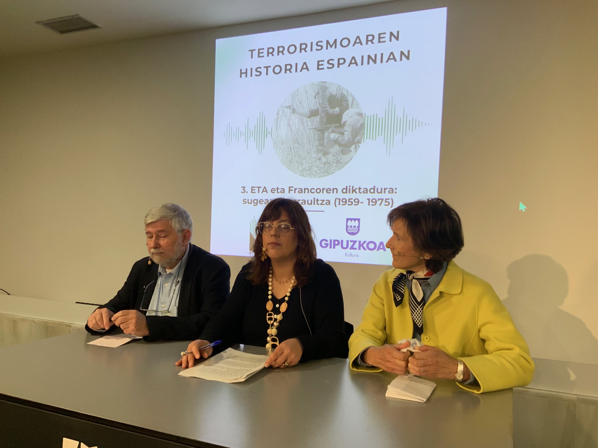 El Departamento De Cultura De La Diputación De Gipuzkoa Y El Memorial Presentan El Podcast “Terrorismoaren Historia Espainian”