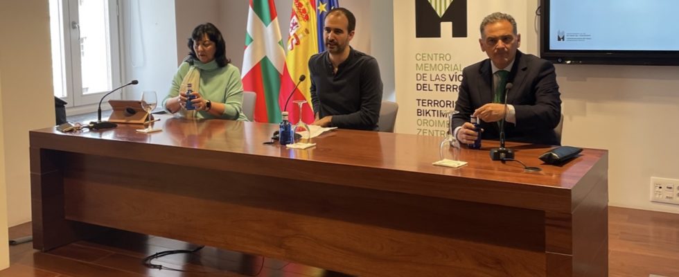 Exposición Hasta El 6 De Junio En El Memorial En El 40º Aniversario Del Atentado Contra El Restaurante El Descanso